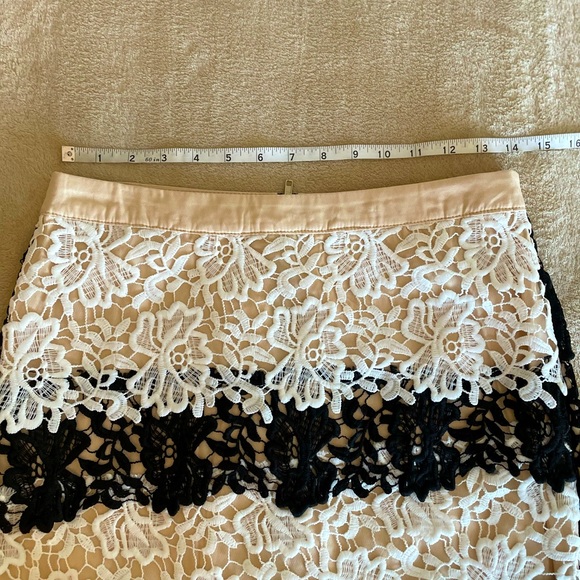 Endless Rose Lace Pencil Skirt - Size M - Picture 7 of 12